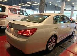 تۆیۆتا ئەڤەلۆن